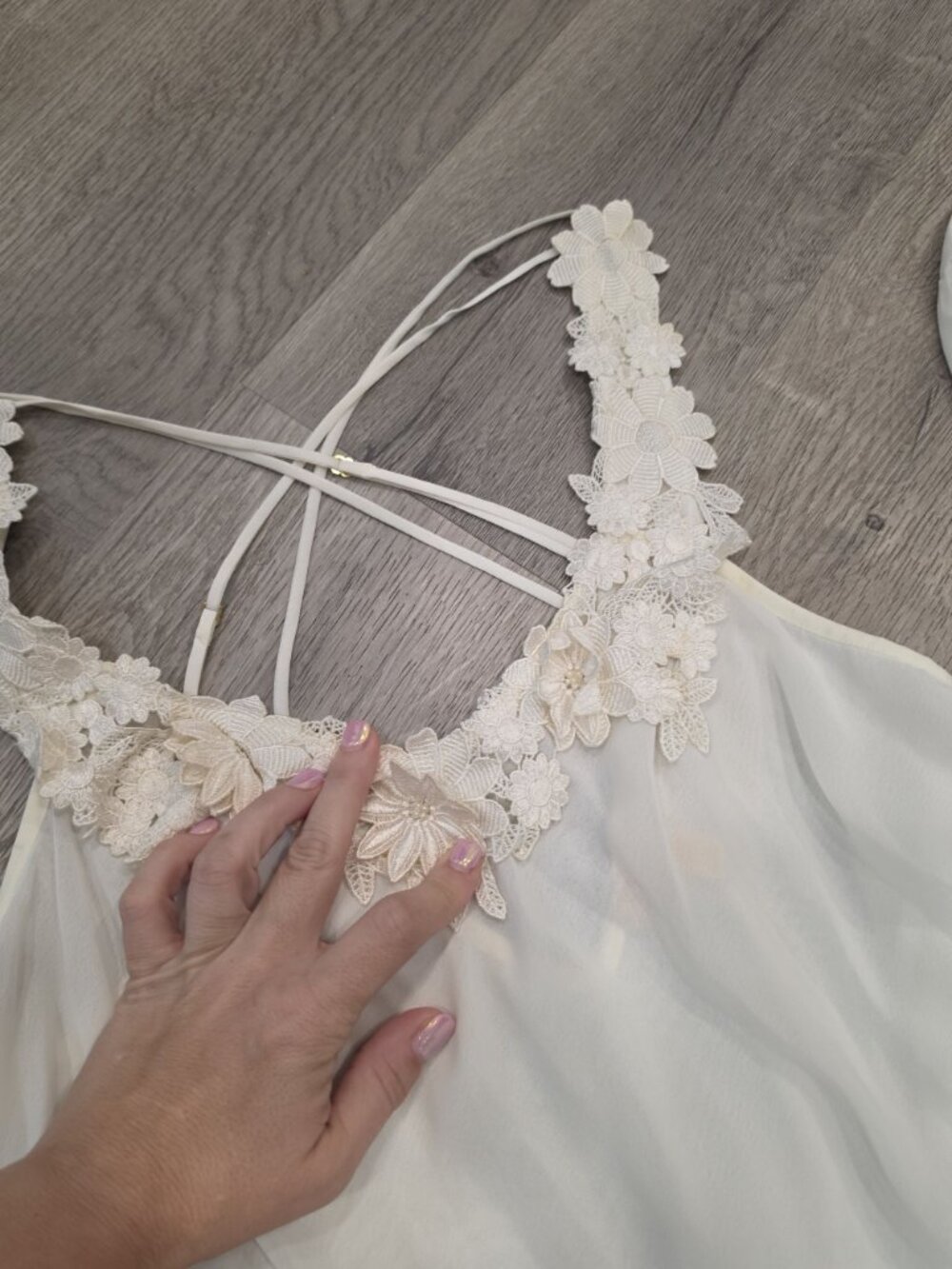 Vintage Flora Nikrooz Two-Piece White Lace Nightgown Sheer Robe Set Bell sleeve - Picture 14 of 14